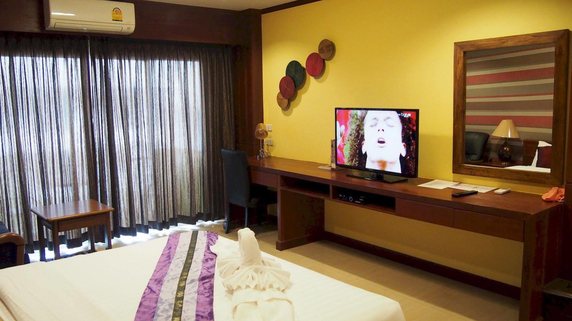 Kaldi House Hotell Chiang Mai Exteriör bild
